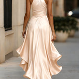 Karolína | Saténové šaty s volánky a halter výstřihem