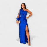 Julie – Elegantní šaty s rafinovaností